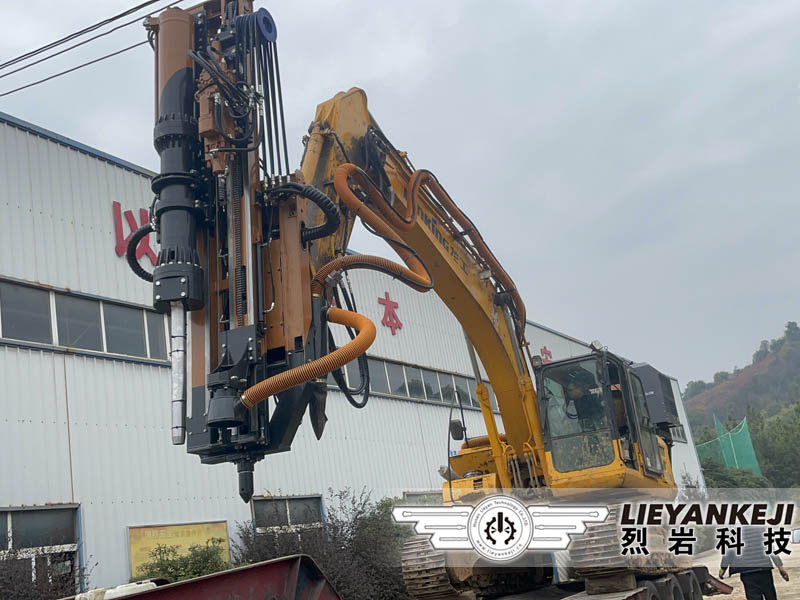 巖石分裂機