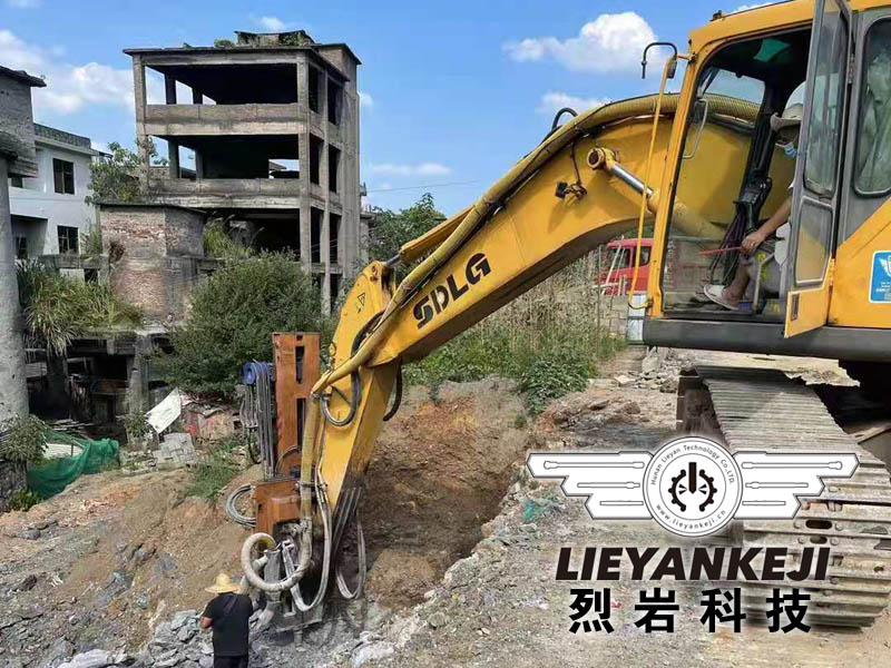 靜態(tài)超級(jí)巖石分裂機(jī)